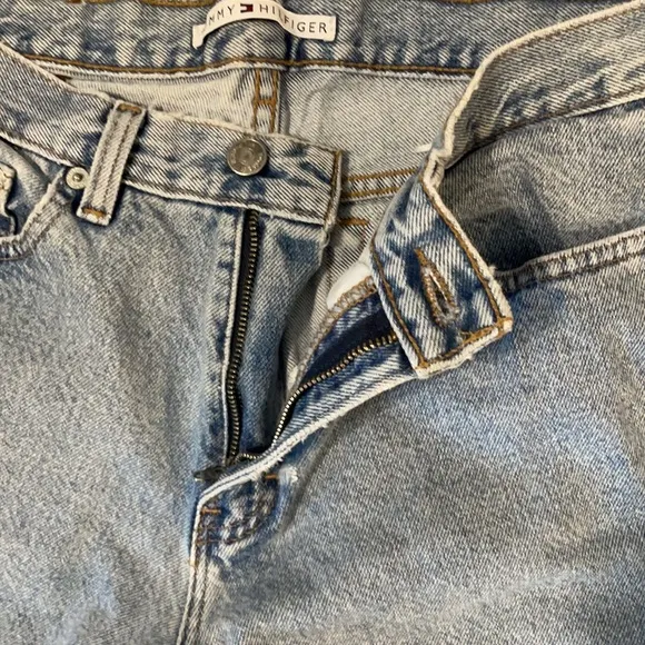 Tommy Hilfiger womens jeans size 6P distressed flare high waisted vintage
