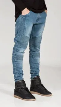 Trendy Jeans for Stylish Outfits