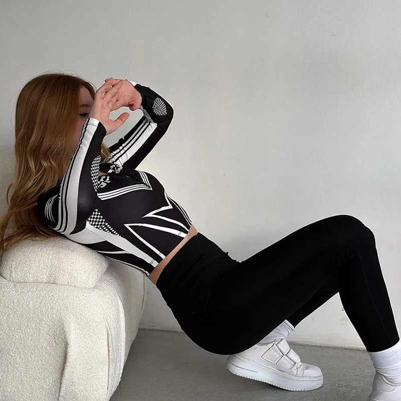 Trendy Printed Zippered Long Sleeve Top with Turned-Down Collar and Bold Graphic Design