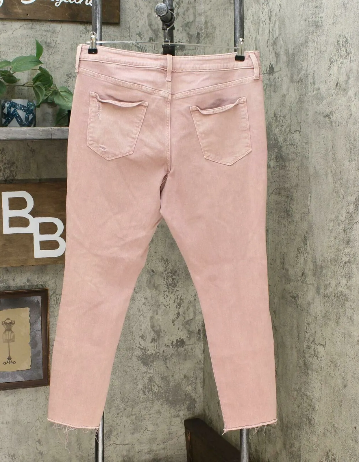 Universal Thread Women's Destructed High Rise Skinny Jeans Pink 14