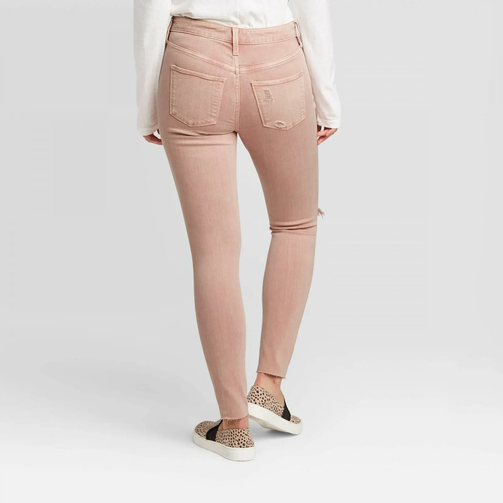 Universal Thread Women's Destructed High Rise Skinny Jeans Pink 14