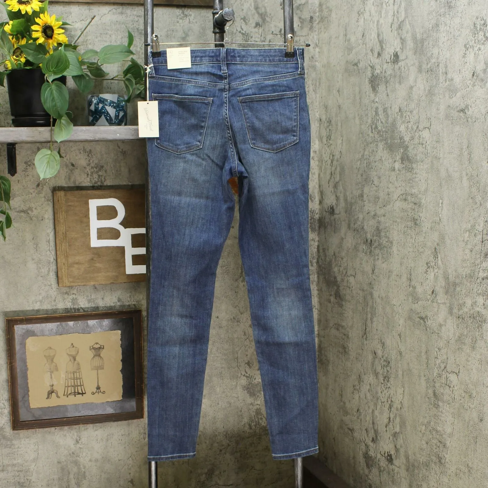 Universal Thread Women's High Rise Skinny Jeans