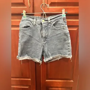 Versace Jeans Couture Jean Shorts Euro Size 26/40