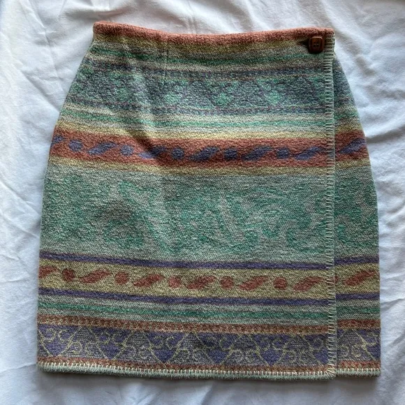 Vintage 90s Express Exp Jeans Wool Blend Wrap Skirt Southwestern Print Size 5/6
