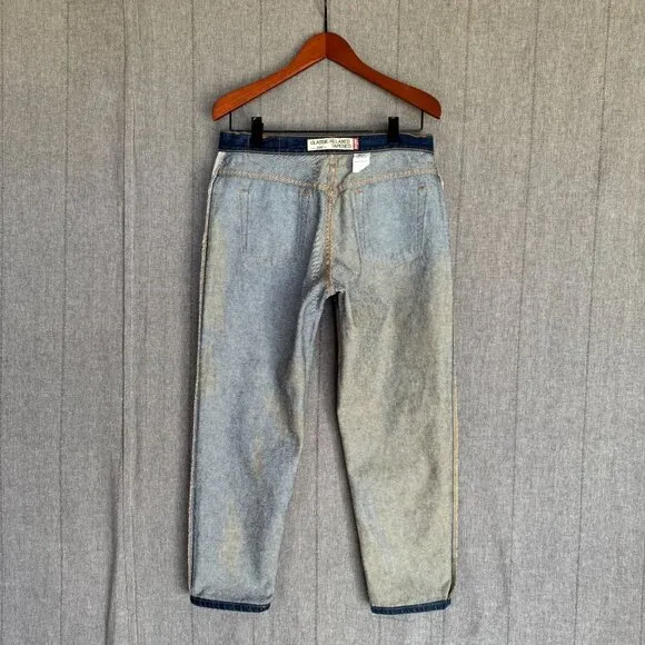 Vintage Levi's 100% Cotton Dark Blue Denim Classic Relaxed Tapered Jeans Size 10