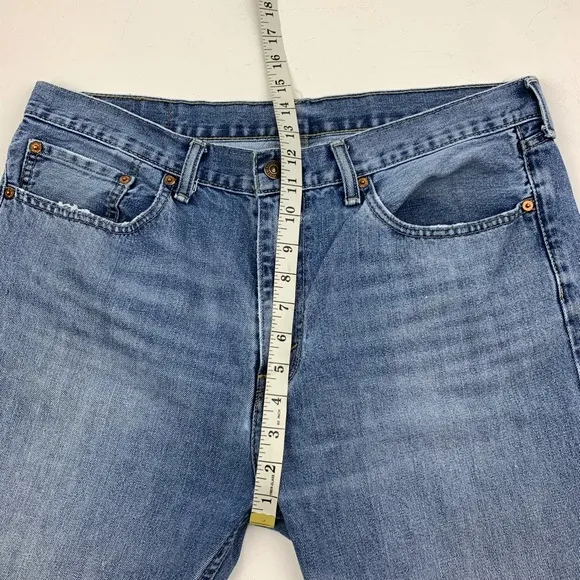 Vintage Levi’s 505 High Waist wedgie fit Jeans