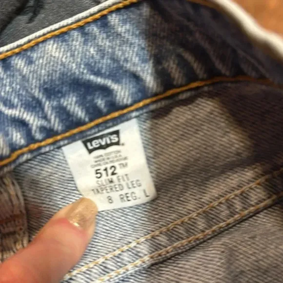 Vintage Levi’s 512 High Rise Slim Fit Tapered Leg Jeans, Light wash