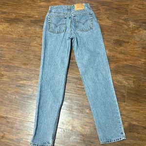 Vintage Levi’s 512 High Rise Slim Fit Tapered Leg Jeans, Light wash