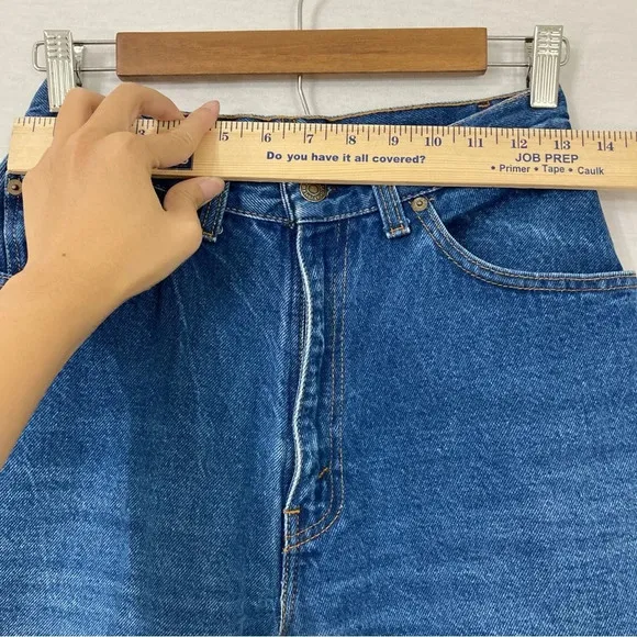 Vintage Levi's Women's Made in USA High Rise Straight Leg Jeans size W26 L30