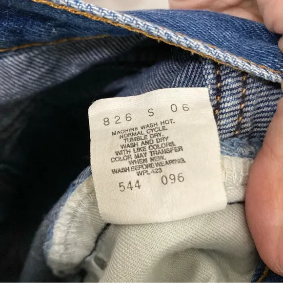 Vintage Levi's Women's Made in USA High Rise Straight Leg Jeans size W26 L30