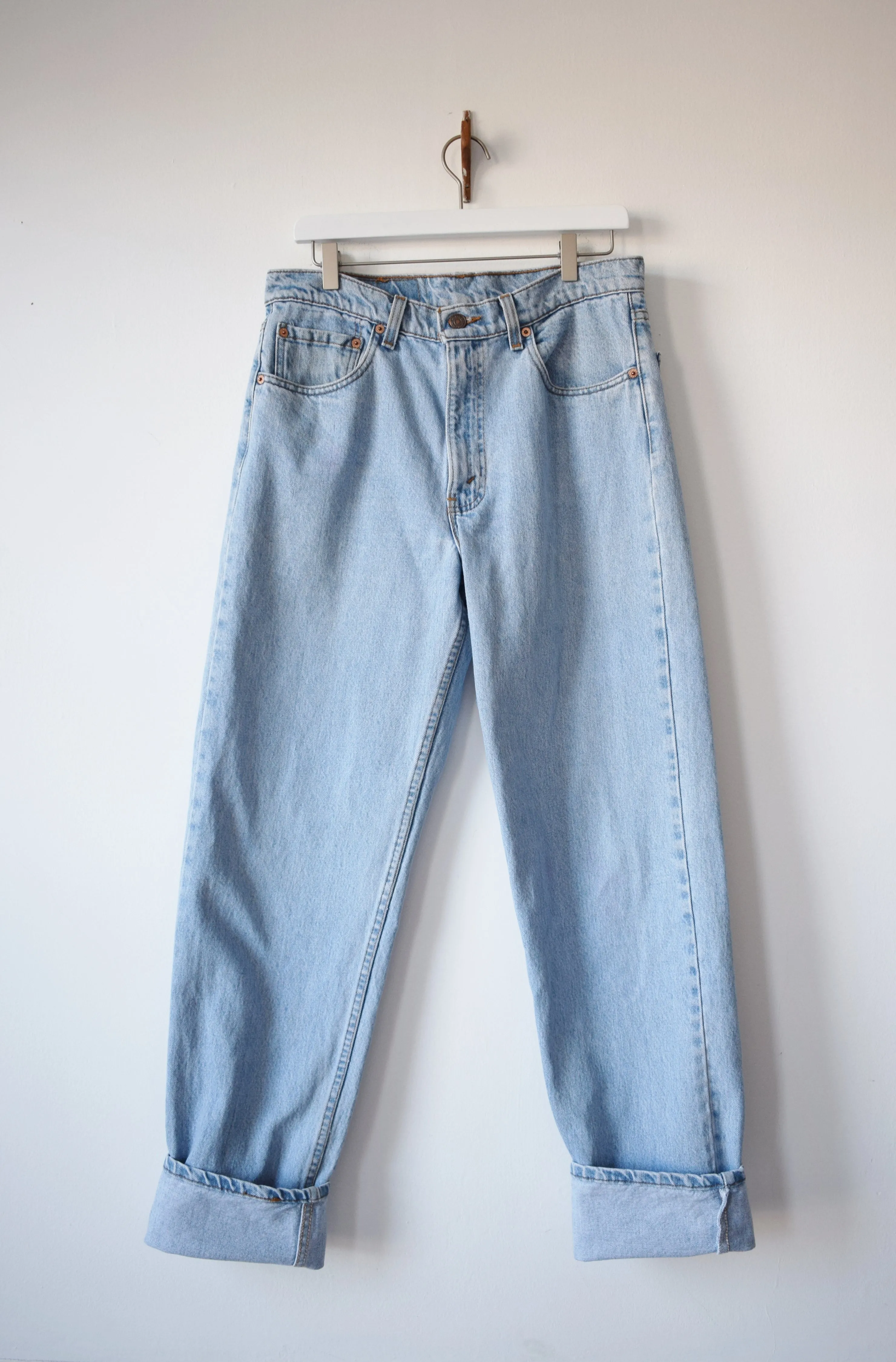 Vintage Lightwash Levi's 550s | 2 | 34 W