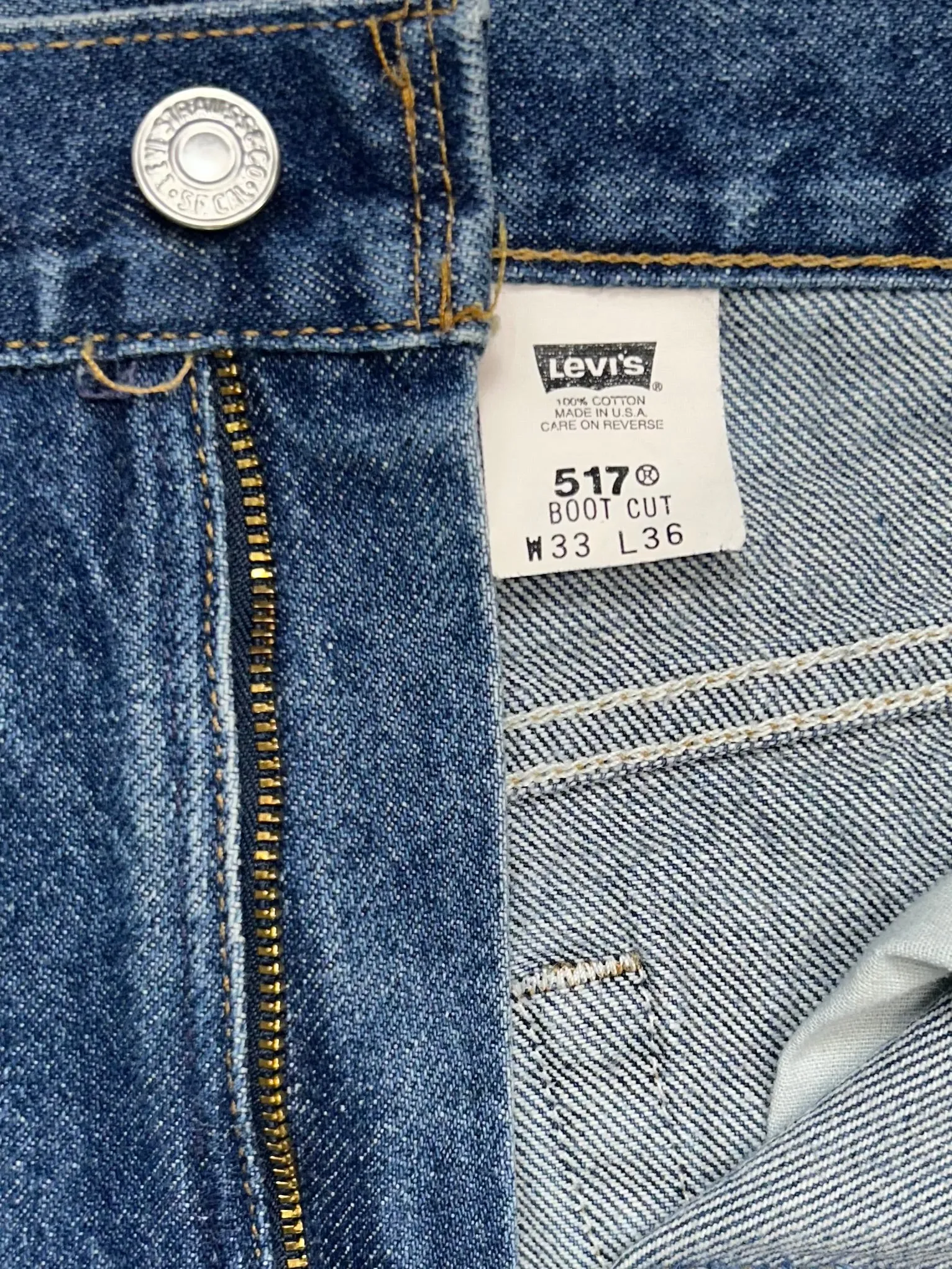 Vintage USA Levi's 517 Busted Cuff Dark Wash Denim Jeans (JYJ1124-376)