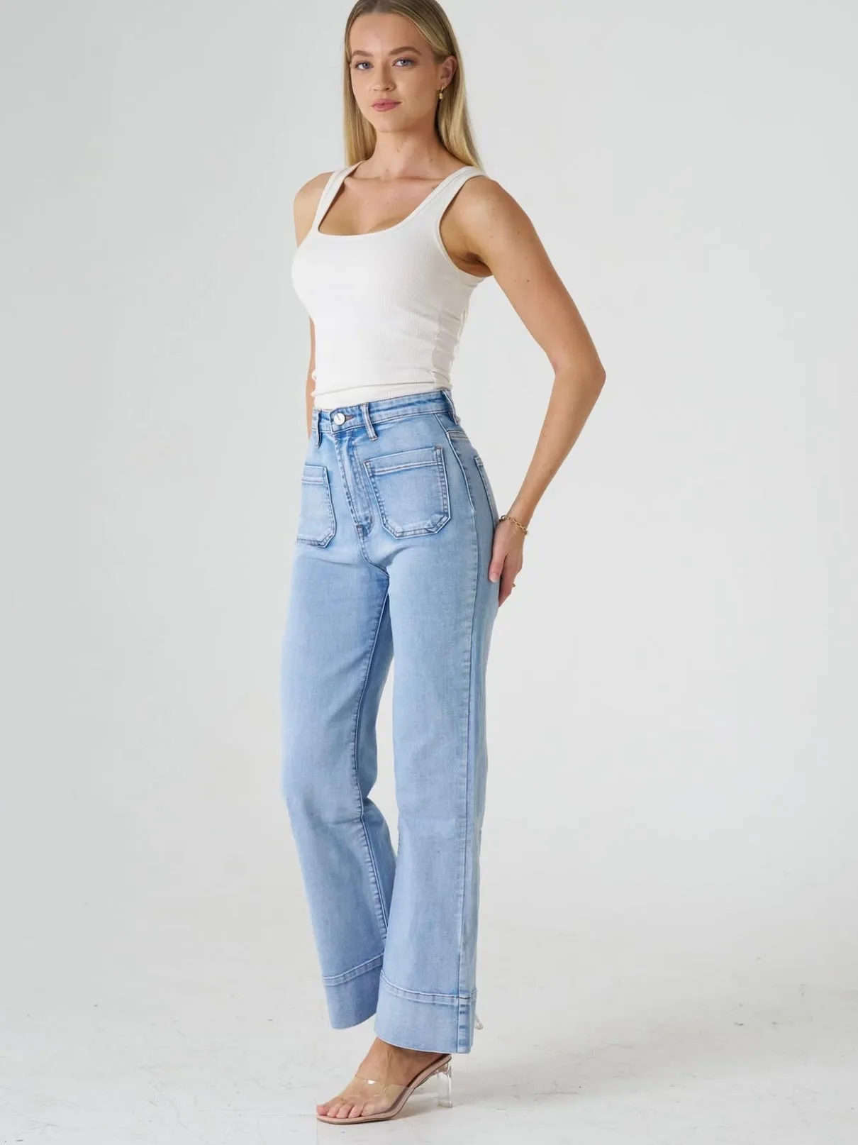 Wakee : Marlo Wide Leg Jeans : Light Wash