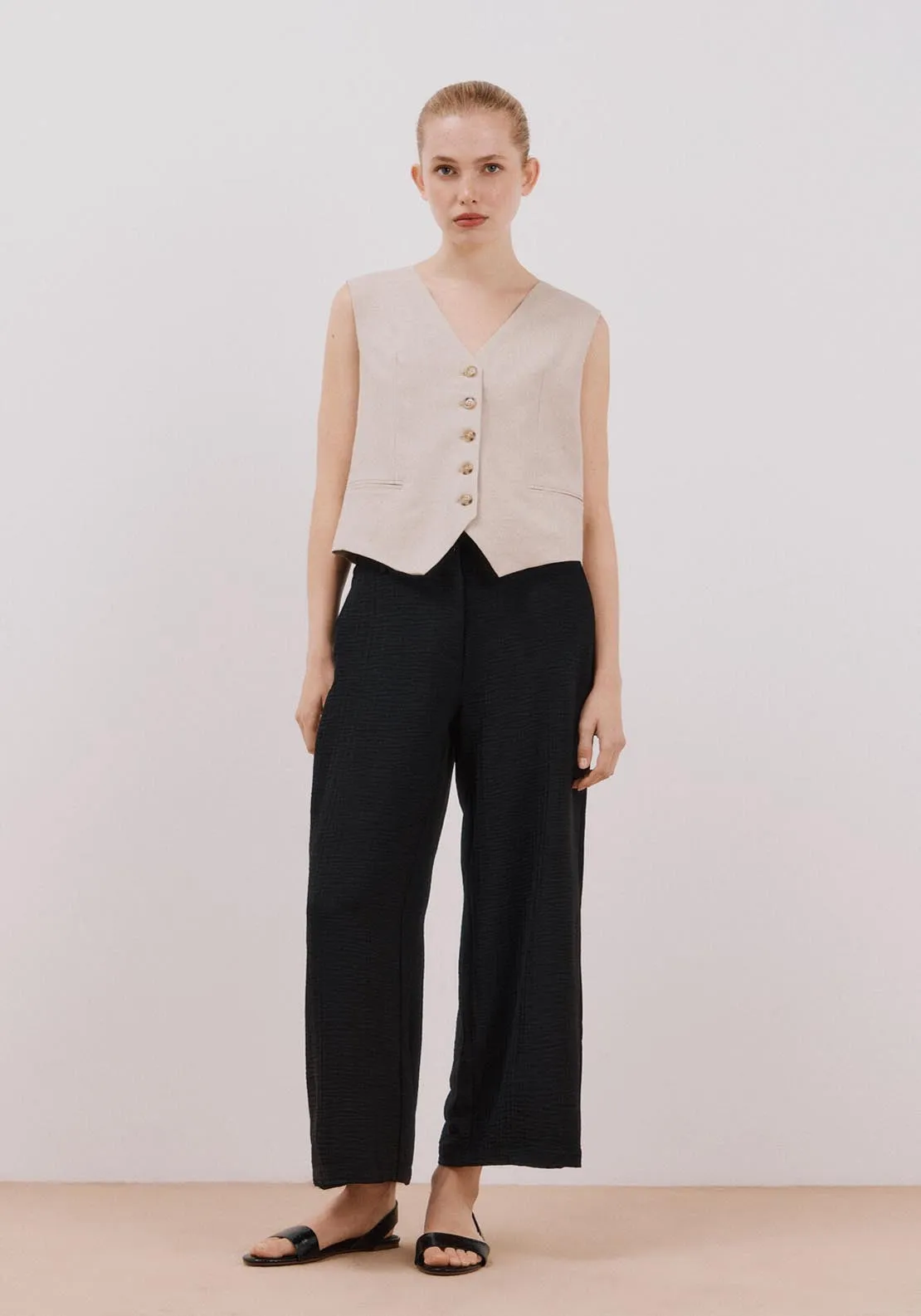 Wide Leg Ankle Length Trousers - Black
