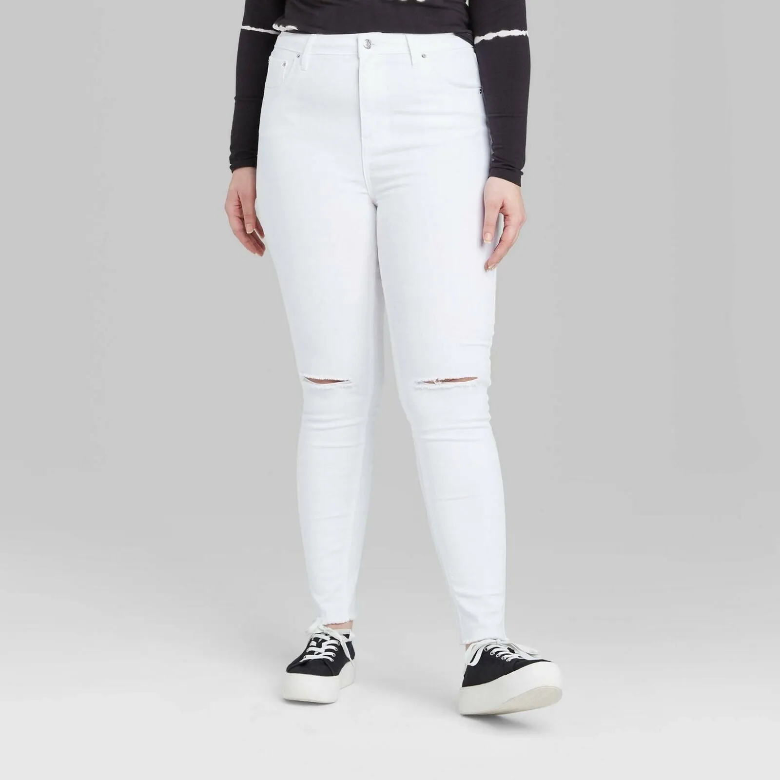 Wild Fable Women's High Rise Distressed Skinny Jeans