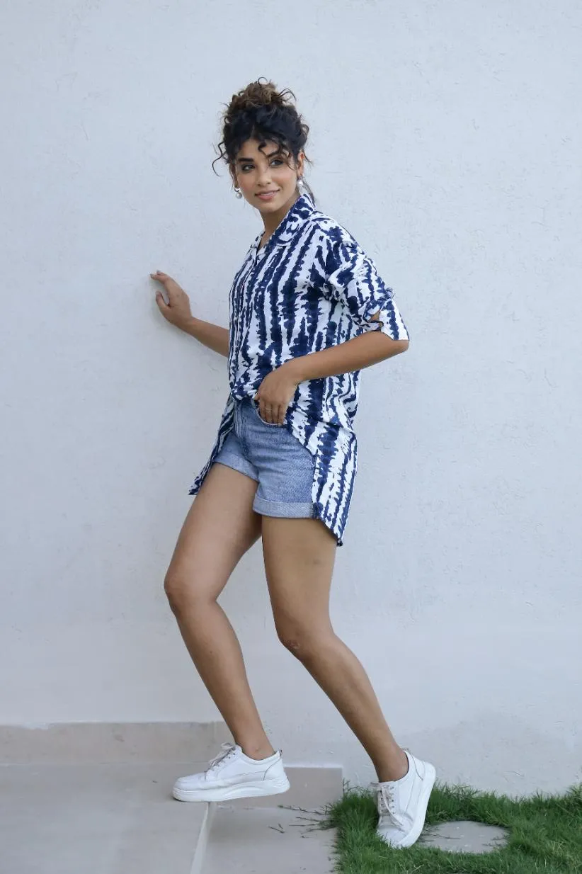 Women's Blue Tie-Dye Shirt - Relaxed & Trendy