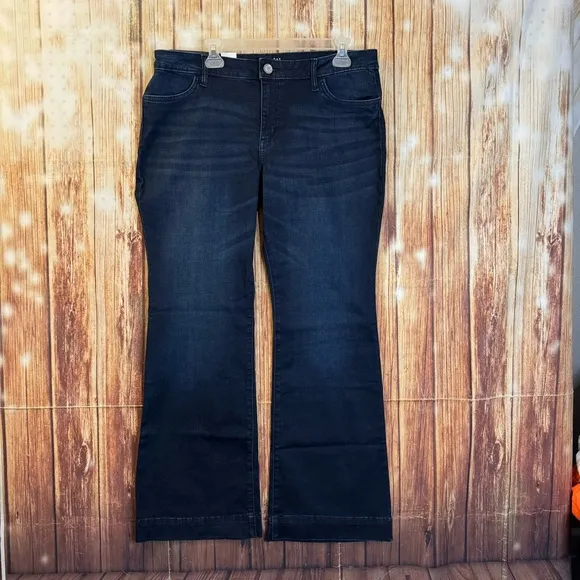 Wrangler Retro Women’s Mae Mid-Rise Wide Leg Trouser Denim Jeans Size 15/16