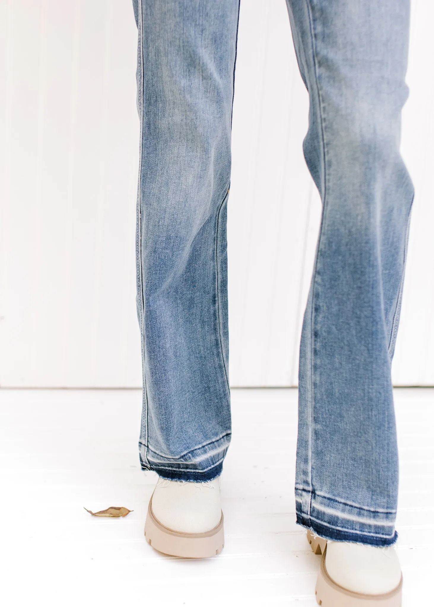 X Judy Blue Control Top Release Hem Jean