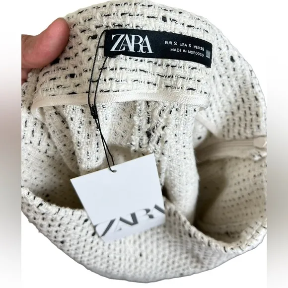 ZARA NWT mini skirt size S